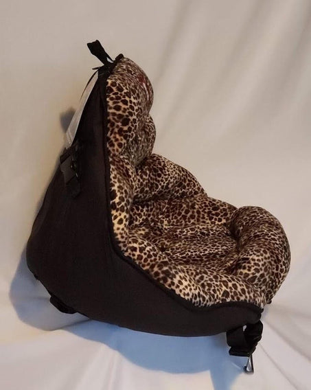 Car Safety Seat for Dogs - side view